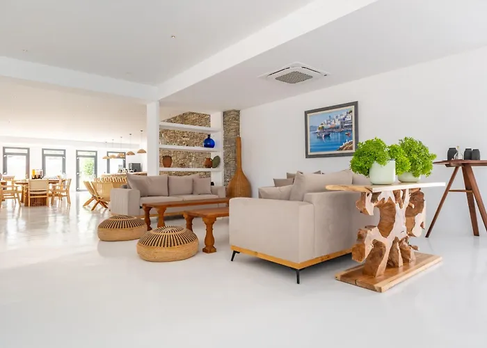 Cavo 5* بوسي لِفاذي