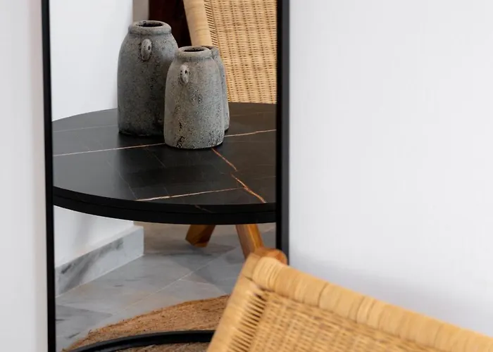 Cavo فندق بوسي لِفاذي