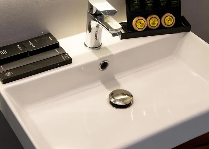 Cavo بوسي لِفاذي