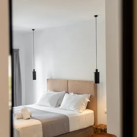 מלון Cavo פיסו ליבאדי