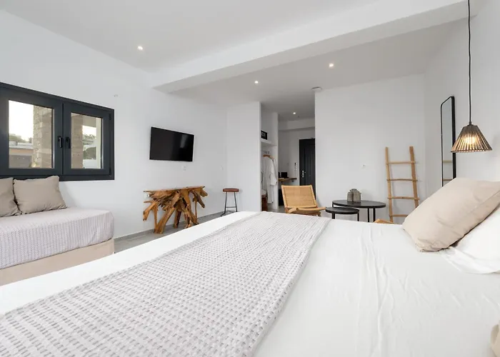 Cavo Hotel Piso Livadi