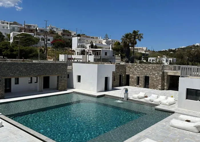 Cavo Hotel Piso Livadi